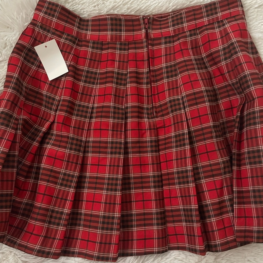 Ladies skirt nwt